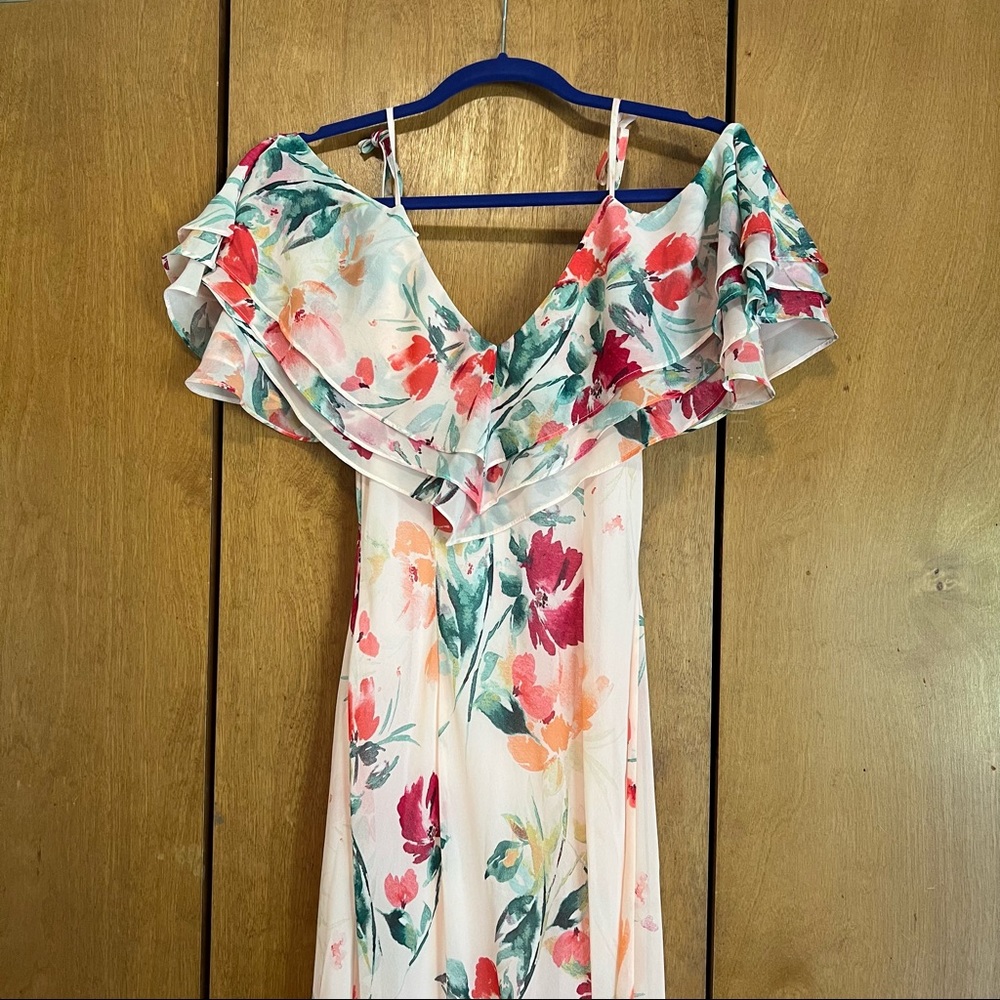 Brand new Calvin Klein Floral maxi dress - size 4